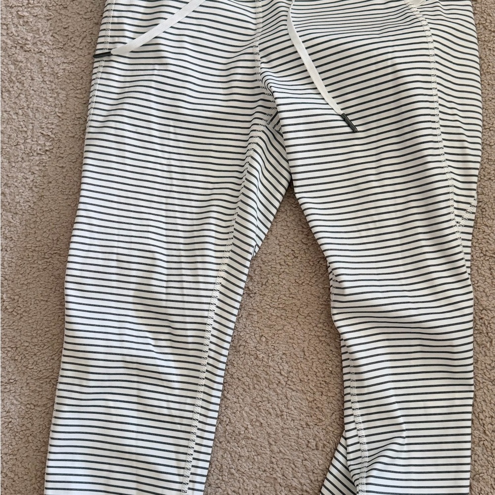 White and Black Striped Pull-On Jogger Pants 3/4